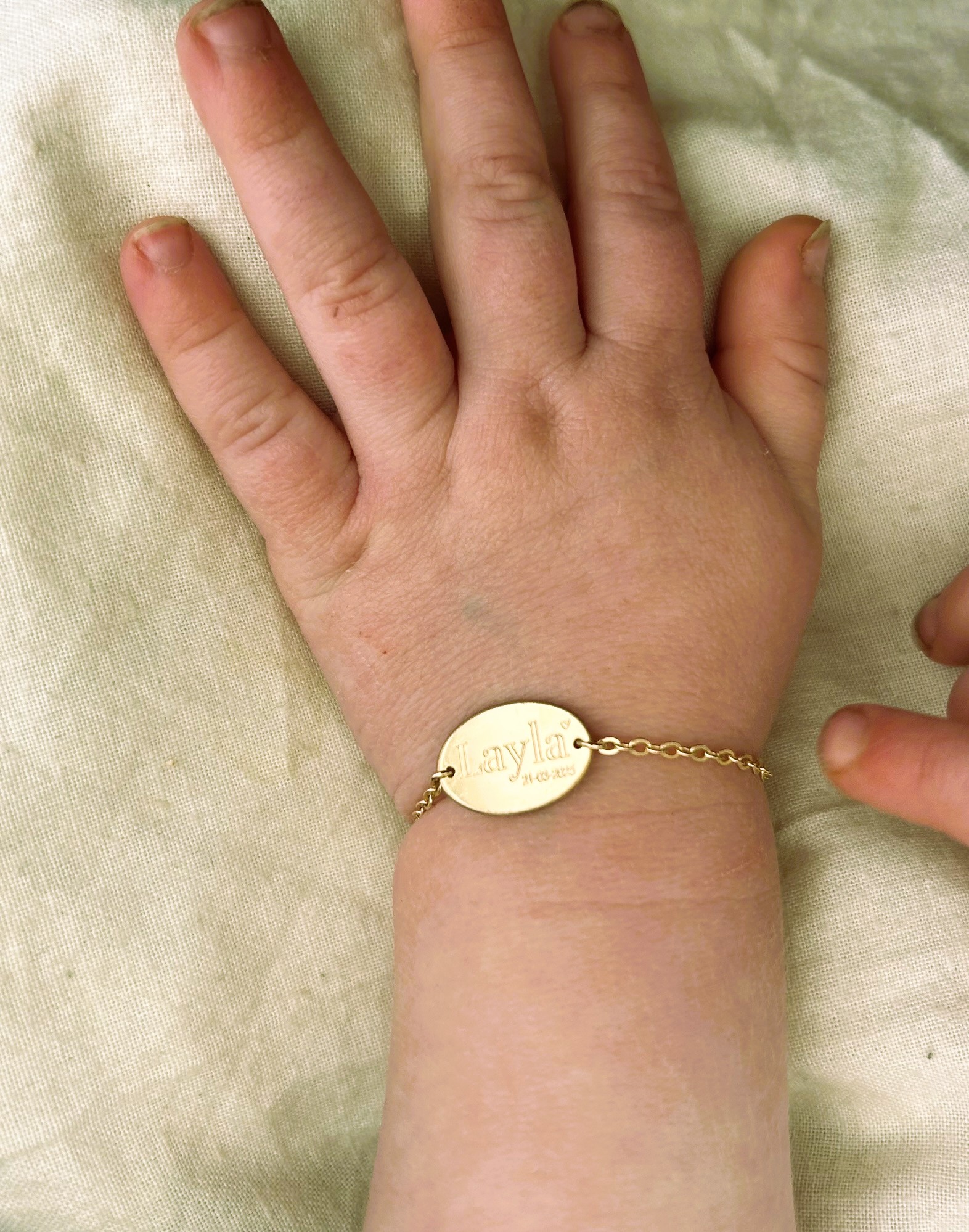 Ovaal armband kids (14 karaat goud)